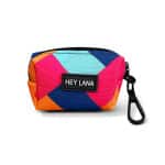 Kotbeutelspender in Pink / Türkis von vorne